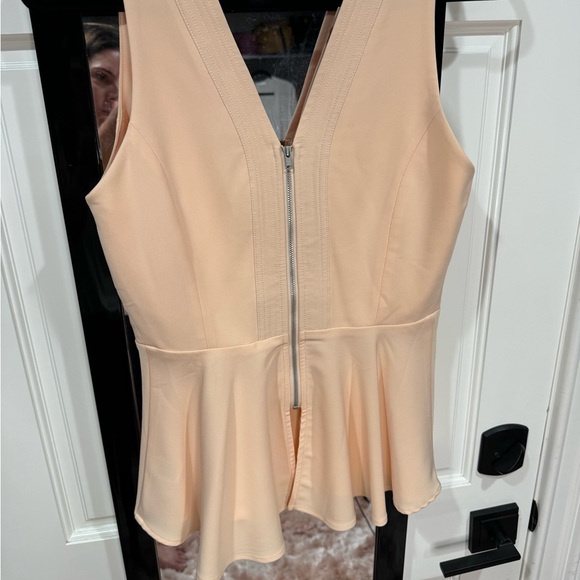 Chelsea 28 small peach pedlum tank top size small - Picture 4 of 8